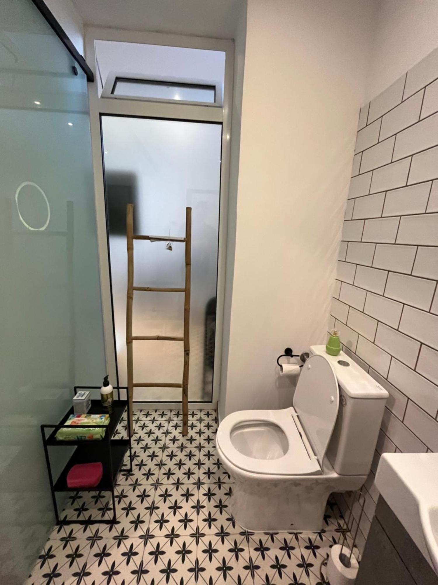 Noa - Designed Garden Studio In The City Center Kalamata Extérieur photo